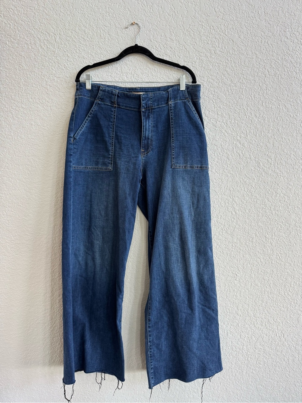 Kut from the Kloth Patch Pocket Wide Leg Jeans - Blue